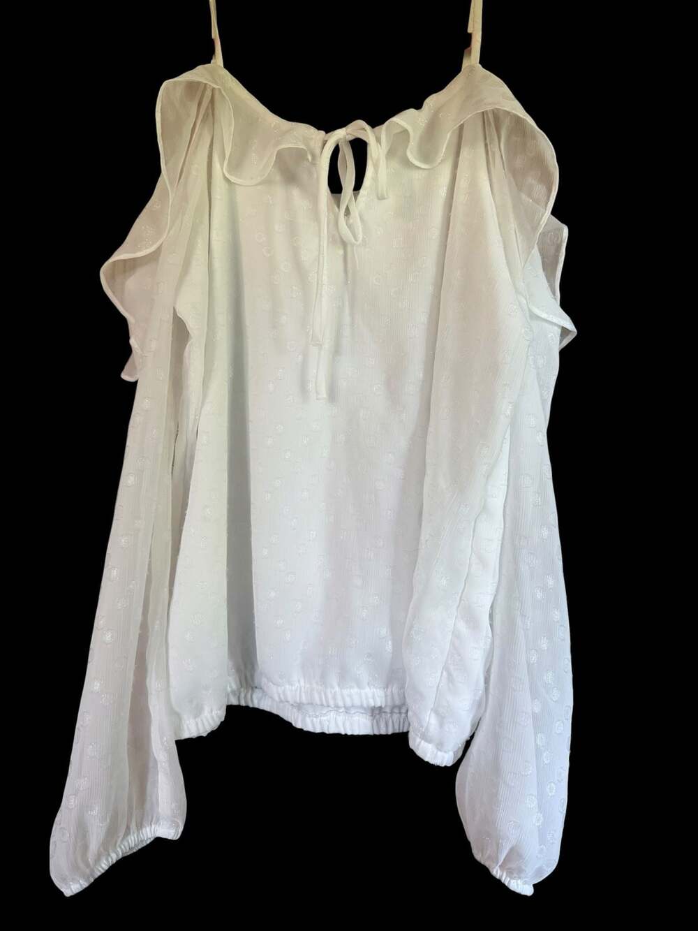 7th Avenue Design Studio New York & Company White Swiss ruf cold shoulder